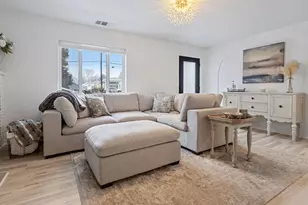 4756 Shasta Way, Klamath Falls, OR 97603 - Photo 5