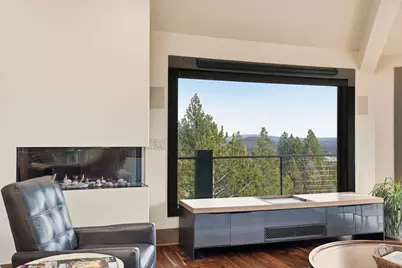 1627 NW Summit Drive, Bend, OR 97703 - Photo 9