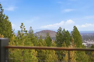 1627 NW Summit Dr, Bend, OR 97703 - Photo 71