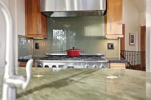 1627 NW Summit Dr, Bend, OR 97703 - Photo 37