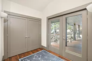 1627 NW Summit Dr, Bend, OR 97703 - Photo 7