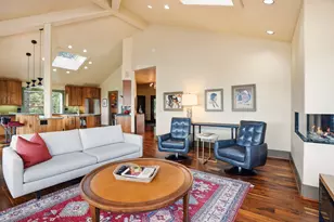 1627 NW Summit Dr, Bend, OR 97703 - Photo 15