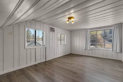 924 NE 9th Street, Bend, OR 97701 - Photo 31