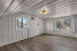 924 NE 9th St, Bend, OR 97701 - Photo 31