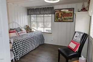 924 NE 9th St, Bend, OR 97701 - Photo 29