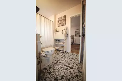 924 NE 9th Street, Bend, OR 97701 - Photo 13