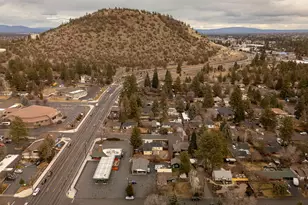 924 NE 9th St, Bend, OR 97701 - Photo 35