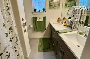 2900 NW 23rd St, Redmond, OR 97756 - Photo 5