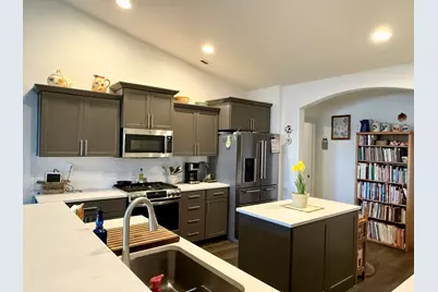 2900 NW 23rd Street, Redmond, OR 97756 - Photo 7