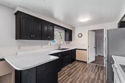 1110 SW Juniper Drive, Grants Pass, OR 97526 - Photo 7