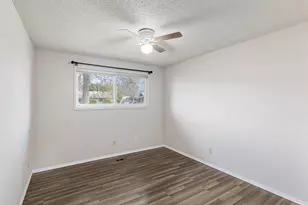 1110 SW Juniper Dr, Grants Pass, OR 97526 - Photo 19