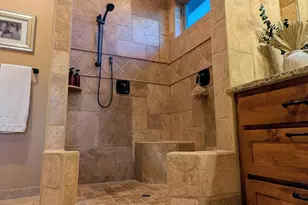 850 NE Tokay Heights, Grants Pass, OR 97526 - Photo 29