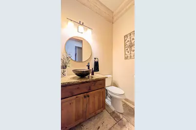 850 NE Tokay Heights, Grants Pass, OR 97526 - Photo 37