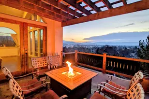 850 NE Tokay Heights, Grants Pass, OR 97526 - Photo 53