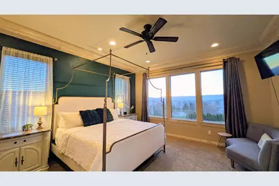 850 NE Tokay Heights, Grants Pass, OR 97526 - Photo 23