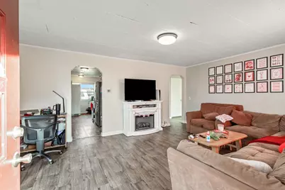 433 SE 9th Street, Madras, OR 97741 - Photo 11