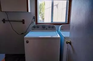 433 SE 9th St, Madras, OR 97741 - Photo 27