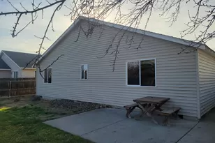 2940 NW 9th Ln, Redmond, OR 97756 - Photo 27