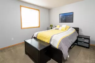 2940 NW 9th Ln, Redmond, OR 97756 - Photo 23