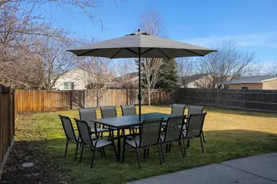 2940 NW 9th Lane, Redmond, OR 97756 - Photo 5