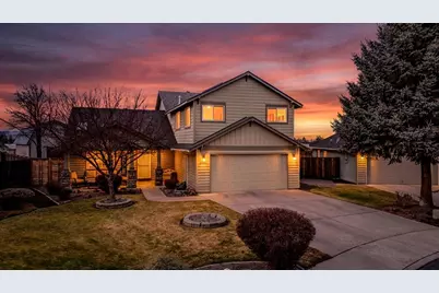 2240 NW Oak Court, Redmond, OR 97756 - Photo 1