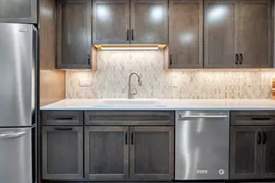 2240 NW Oak Ct, Redmond, OR 97756 - Photo 11