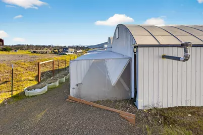 [Address not provided], White City, OR 97503 - Photo 9