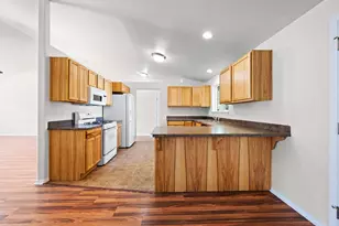 583 SE Ponderosa Dr, Madras, OR 97741 - Photo 5