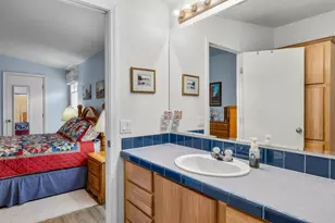 2108 NE 6th St, Redmond, OR 97756 - Photo 21