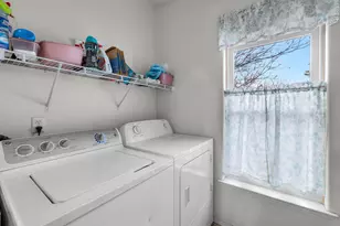 2108 NE 6th St, Redmond, OR 97756 - Photo 15