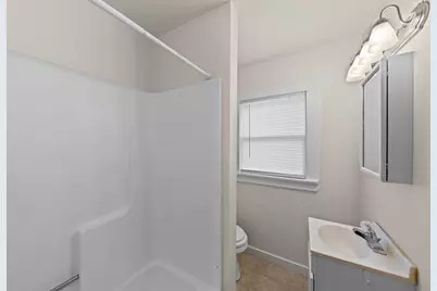 2165 Crestbrook Road, Medford, OR 97504 - Photo 33