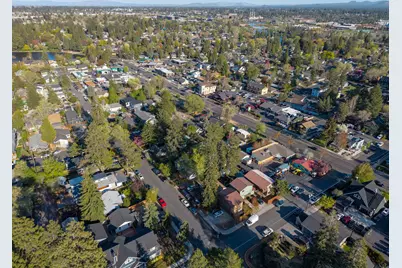 1235 NW Hartford Avenue, Bend, OR 97703 - Photo 47