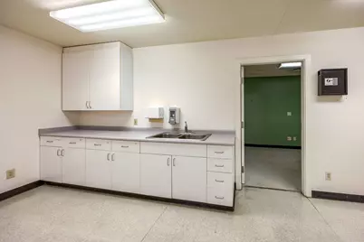 650 Royal Avenue, Medford, OR 97504 - Photo 21