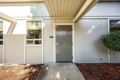 650 Royal Avenue, Medford, OR 97504 - Photo 45