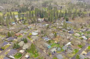 120 Birch St, Shady Cove, OR 97539 - Photo 35