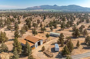 16264 SW Majestic View Ln, Powell Butte, OR 97753 - Photo 5