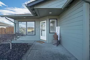 2460 Jeremy St, Central Point, OR 97502 - Photo 19