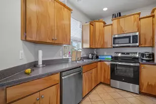 3166 Juniper Ridge Dr, Medford, OR 97504 - Photo 7