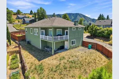 2568 SE Coriander Way, Grants Pass, OR 97527 - Photo 45
