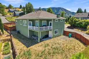 2568 SE Coriander Way, Grants Pass, OR 97527 - Photo 45