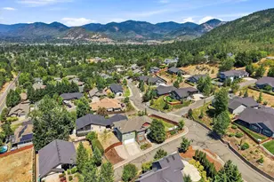2568 SE Coriander Way, Grants Pass, OR 97527 - Photo 51