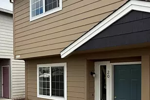 2030 Brookhurst St, Medford, OR 97504 - Photo 1