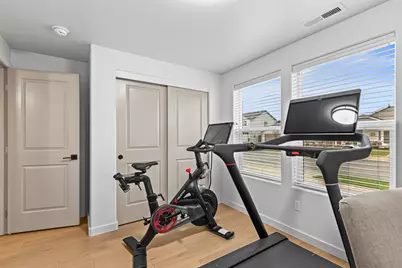 3647 Durst Street, Medford, OR 97504 - Photo 21