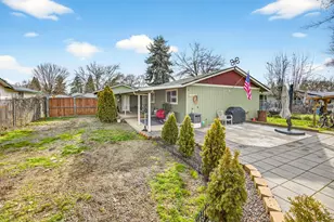 318 S Buchanan Ave, Eagle Point, OR 97524 - Photo 37