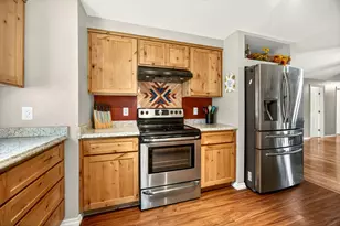 318 S Buchanan Ave, Eagle Point, OR 97524 - Photo 15