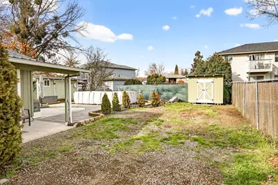 318 S Buchanan Avenue, Eagle Point, OR 97524 - Photo 35