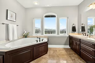 817 Amerman Dr, Phoenix, OR 97535 - Photo 27