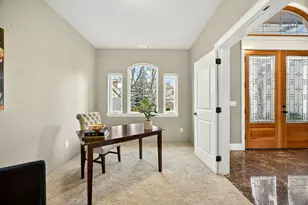 817 Amerman Dr, Phoenix, OR 97535 - Photo 7