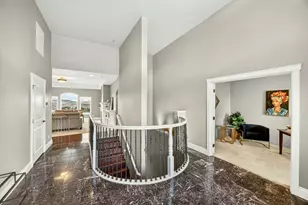 817 Amerman Dr, Phoenix, OR 97535 - Photo 5