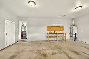 817 Amerman Dr, Phoenix, OR 97535 - Photo 51